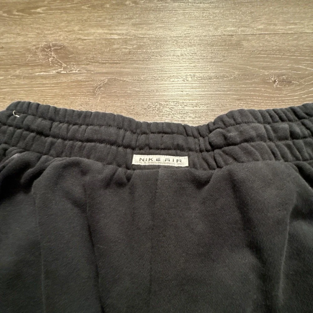 Nike Air Shorts Womens Medium Black Fleece Cotton High Rise Gym Athletic DQ6565